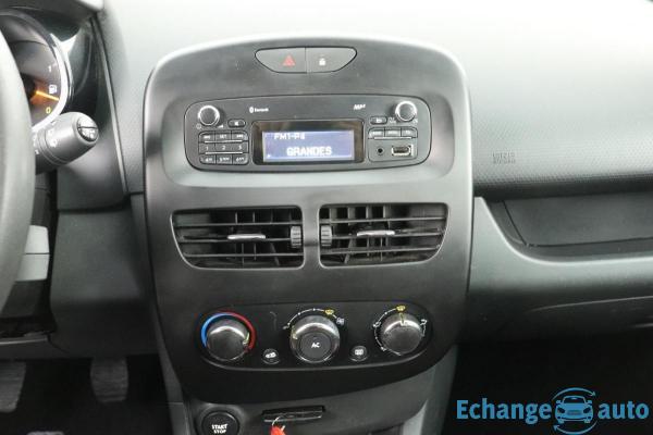 Renault Clio IV 1.2 16V 75 Authentique