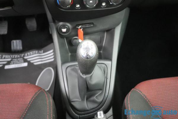 Renault Clio IV 1.2 16V 75 Authentique