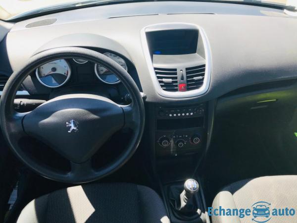 Peugeot 207 1.4 HDI 70 ACTIVE GARANTIE 6 MOIS