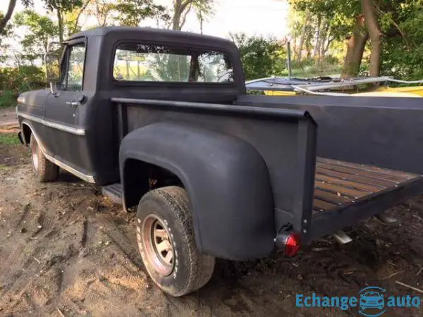 Ford F 100 Stepsid v8 352 1968 prix tout compris