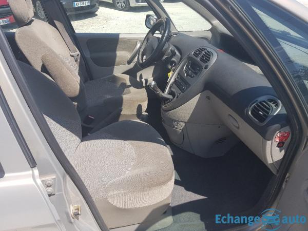 CITROEN XSARA PICASSO 1.6 HDi 110 toit ouvrant