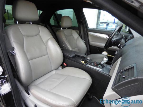 Mercedes Classe C III 320 CDI AVANTGARDE 7G-TRONIC - PACK AMG