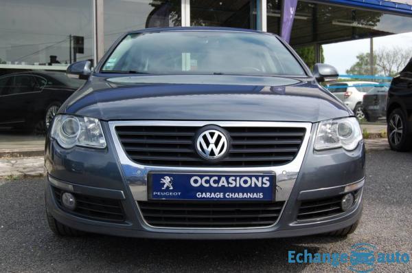 Volkswagen Passat (6) 2.0 TDI 140 FAP DSG Embassy II