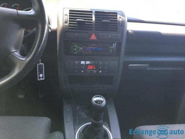 Audi A2 1.6i 110cv CONFORT