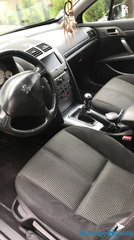 Peugeot 407 2l HDI 136