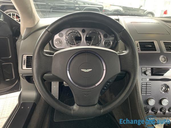 ASTON MARTIN VANTAGE V8