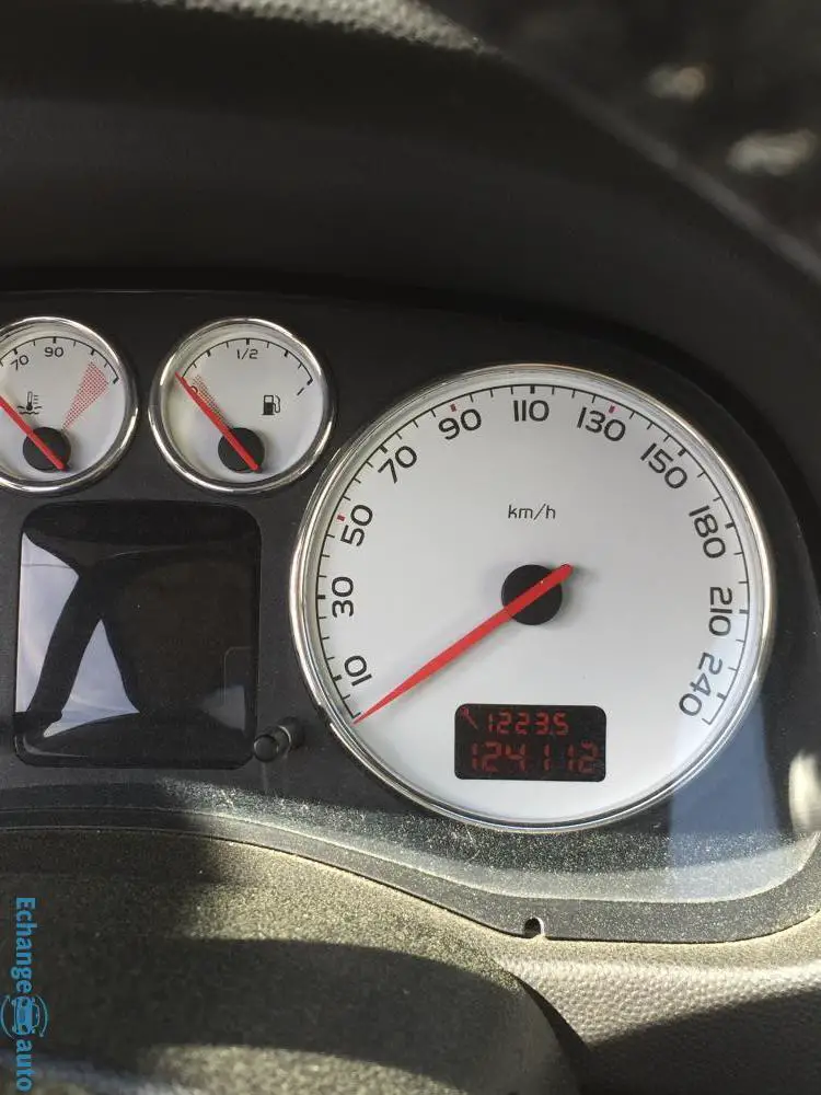 Cabriolet peugeot 307 cc à débattre