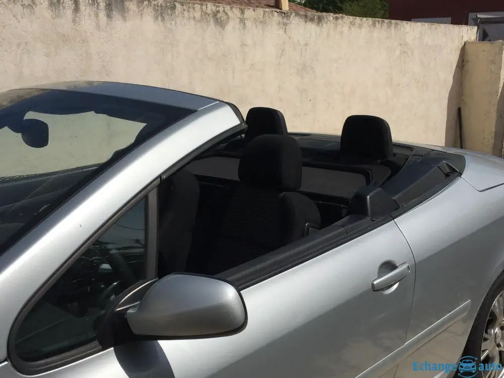 Cabriolet peugeot 307 cc à débattre