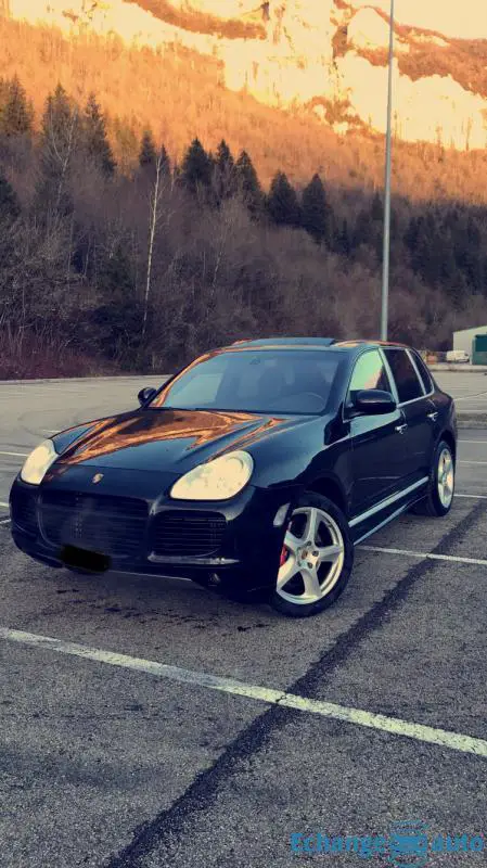 Porsche Cayenne turbo S 521cv