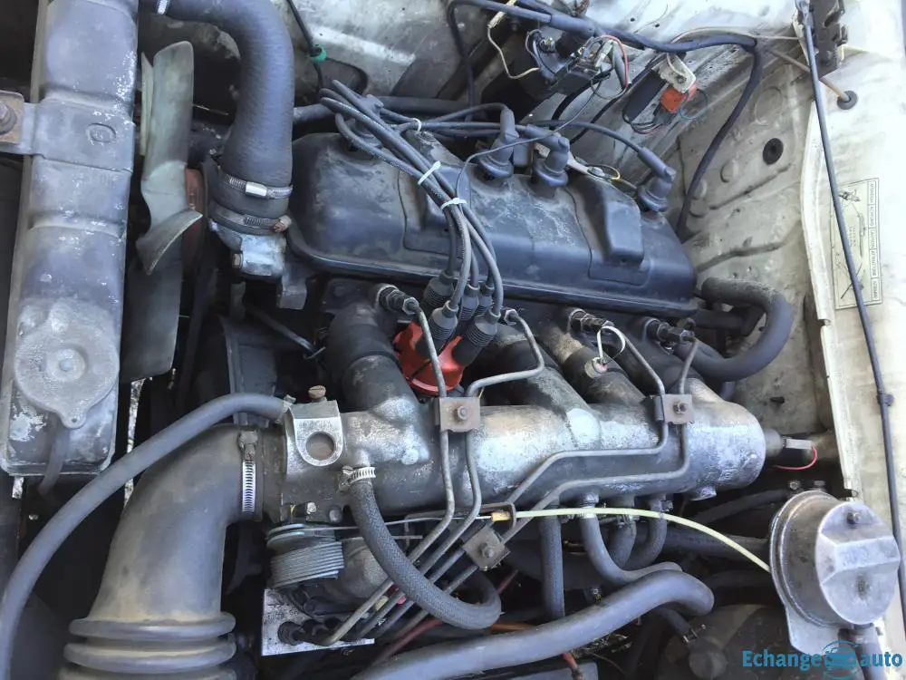 PEUGEOT 504 COUPE 2.0L