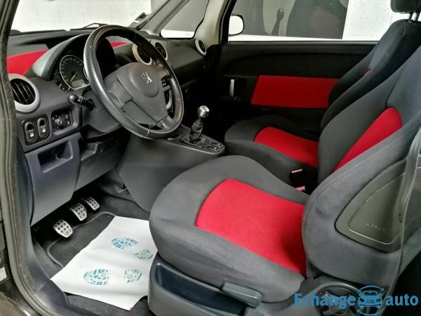 Peugeot 1007 1.4 HDI 70 CH SPORTY - GARANTIE 6 MOIS