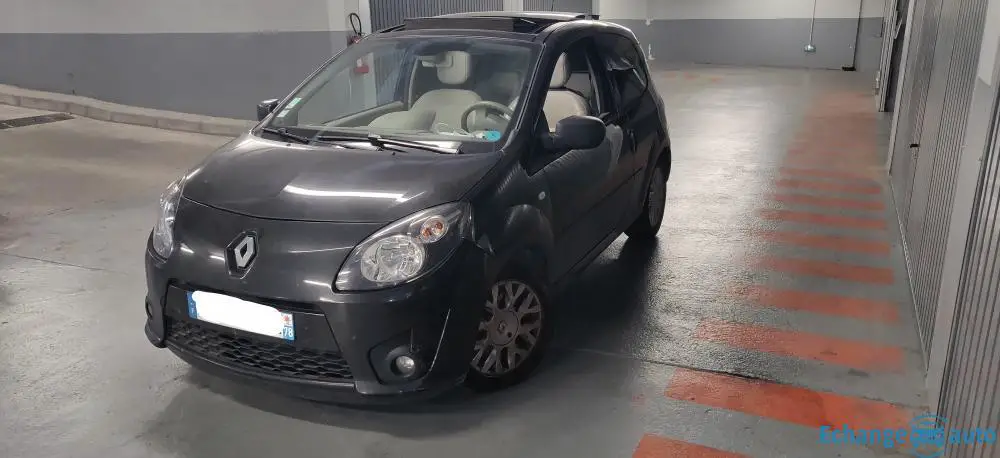 Renault Twingo 2 Initiale Paris dCi 85