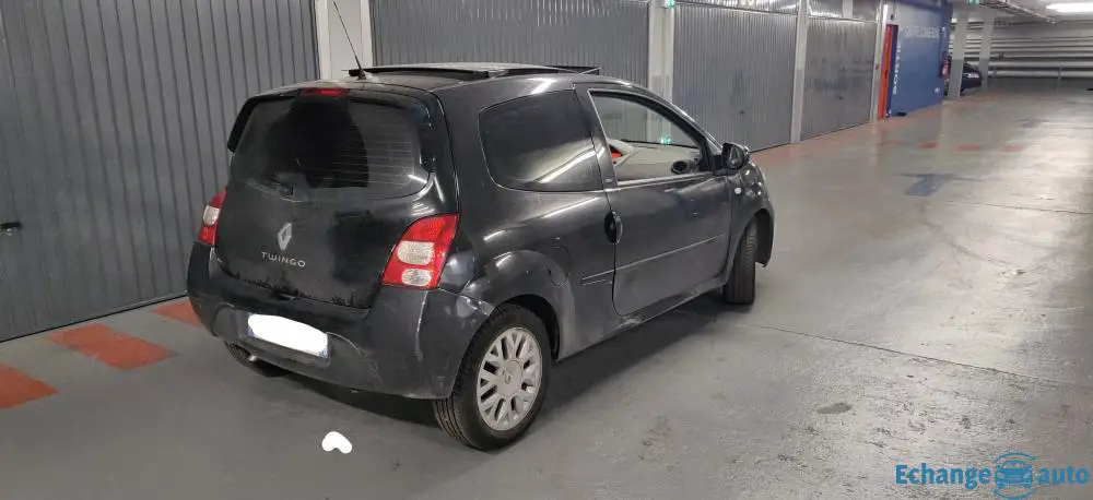 Renault Twingo 2 Initiale Paris dCi 85