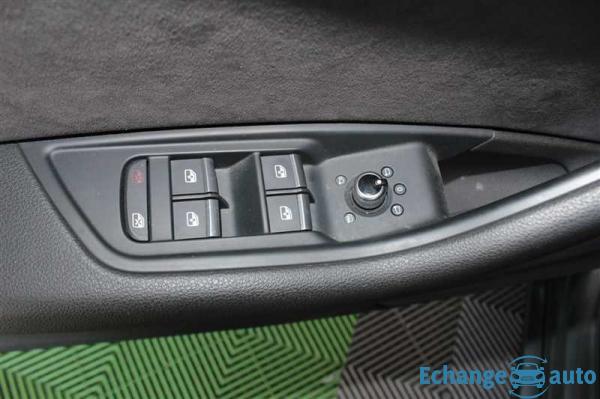 Audi A4 2.0 TDI 150 S tronic S line