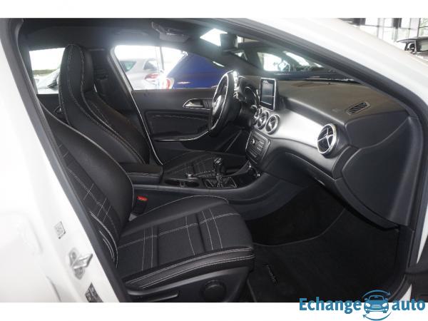 MERCEDES CLASSE GLA 180 d Sensation