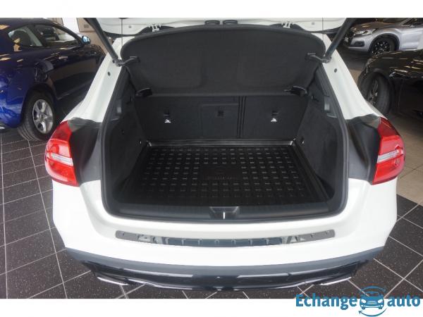 MERCEDES CLASSE GLA 180 d Sensation