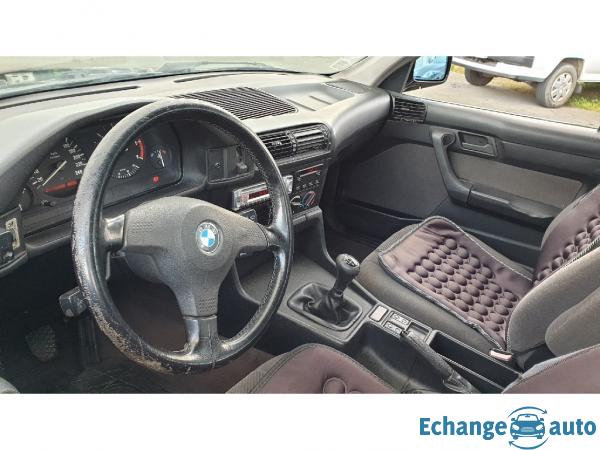 BMW SERIE 5 E34 525 TDS Pack