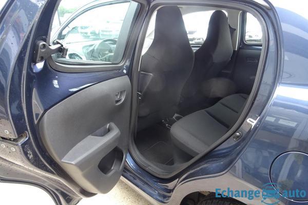 Peugeot 108 Allure Vti 82 cv 1.2l