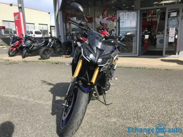 Yamaha HONDA MT - 09 SP 900