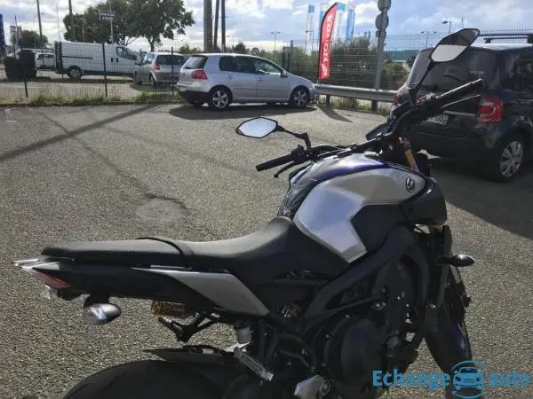 Yamaha HONDA MT - 09 SP 900