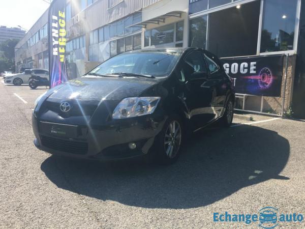 Toyota Auris 2.0 D4D 126 DYNAMIC GPS