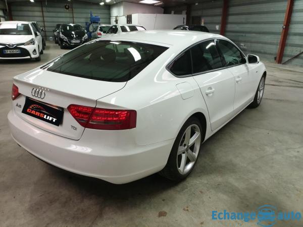 Audi A5 2 L TDI 143 CV S line