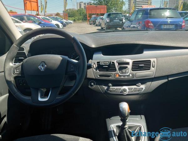 Renault Laguna III Berline 1.5 dCi 6cv 110 cv - État très correct