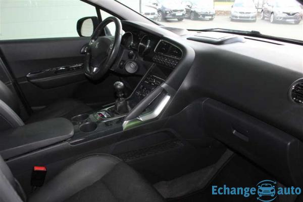 Peugeot 3008 1.6 HDi 115ch FAP BVM6 Allure