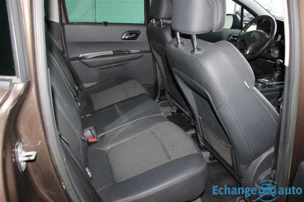 Peugeot 3008 1.6 HDi 115ch FAP BVM6 Allure