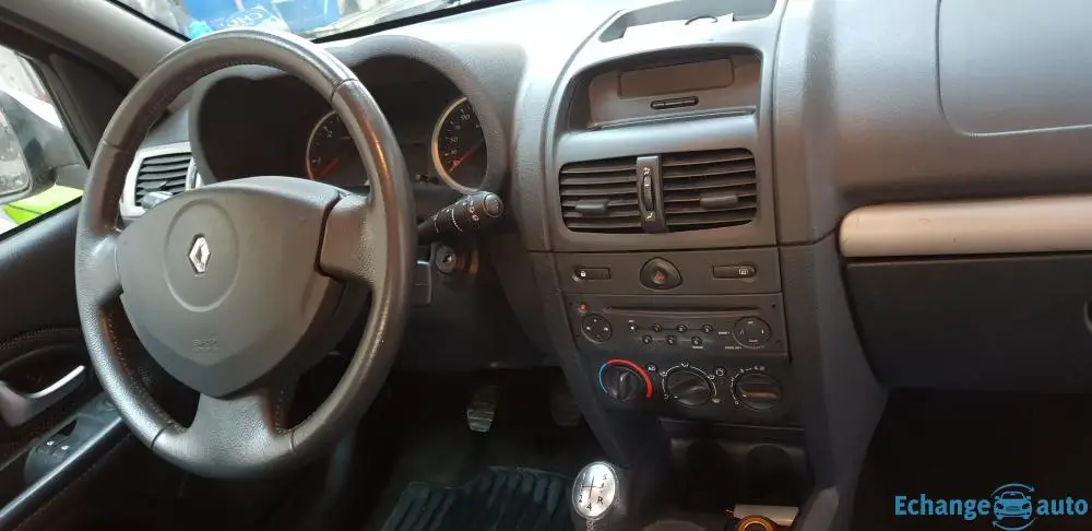 Renault Clio II campus 1,5 dci 85 CV