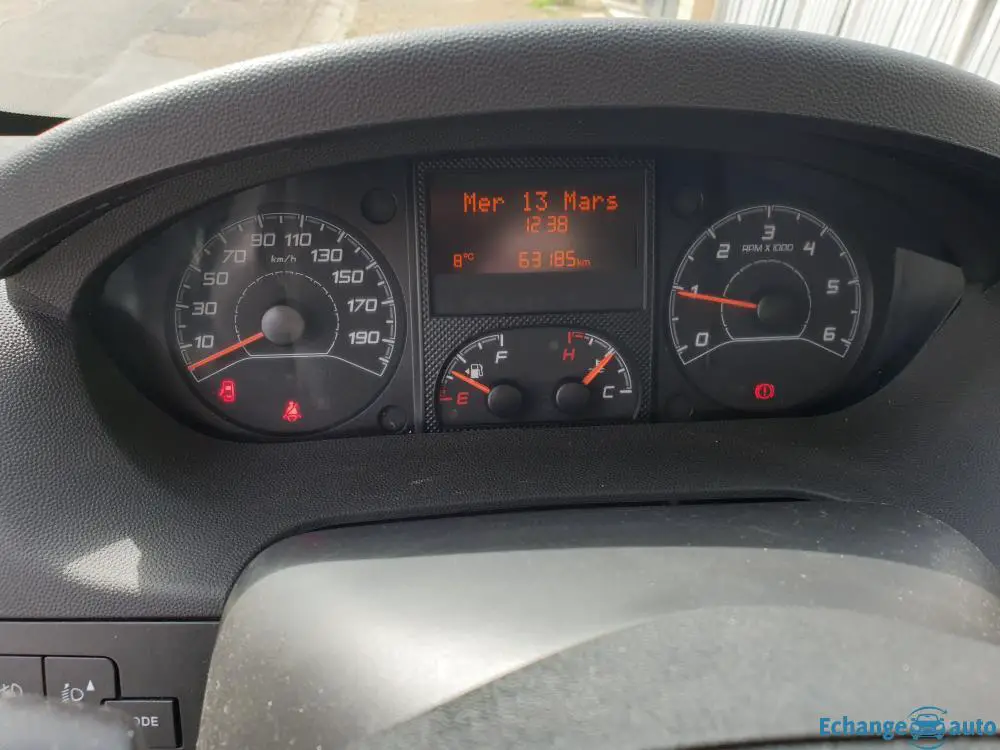 Magnifique peugeot boxer 150ch l3h2