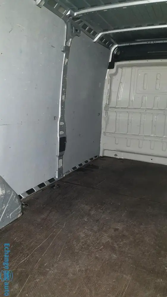 Magnifique peugeot boxer 150ch l3h2