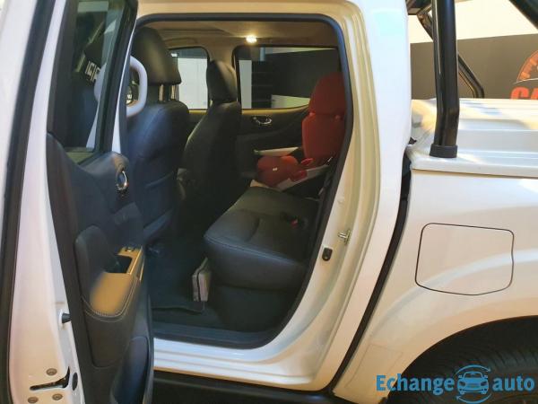 Nissan Navara 2.3 DCi 4WD Pickup double cabine Cab 190 ch