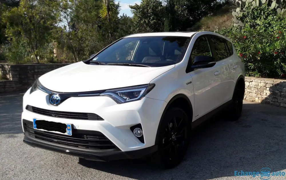 Toyota RAV4 Hybride Black Edition GARANTIE