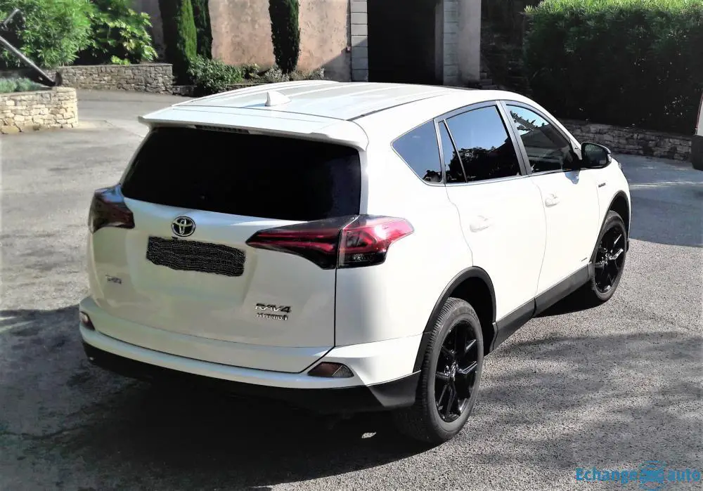 Toyota RAV4 Hybride Black Edition GARANTIE