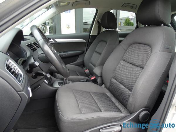 Audi Q3 2.0 TDI 140 AMBIENTE