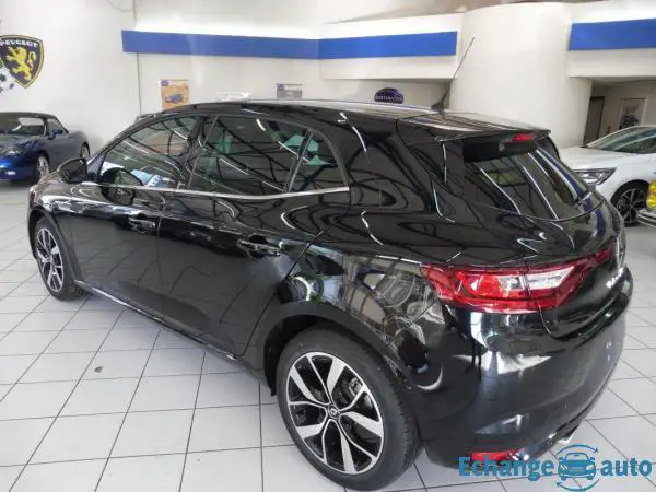 Renault Mégane IV 1.5 Blue dCi 115 CH INTENS BOSE EDC