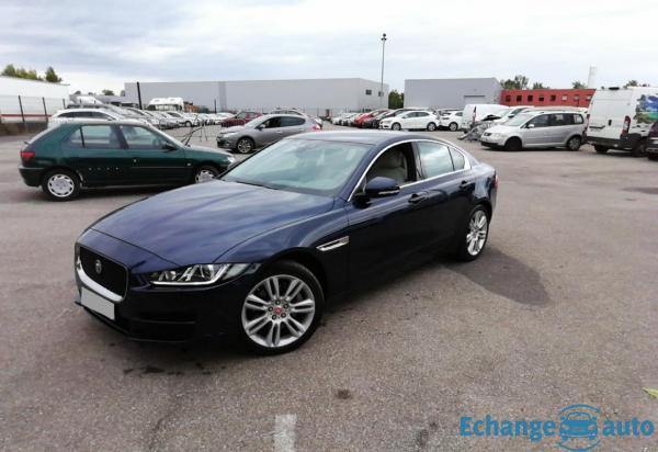 Jaguar XE 2.0D 180 AWD BVA R-Sport (4p.)