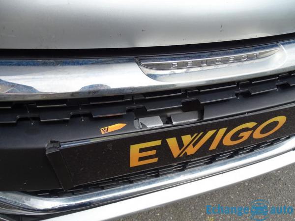 Peugeot 208 1.6 BLUEHDI 100 Ch ALLURE