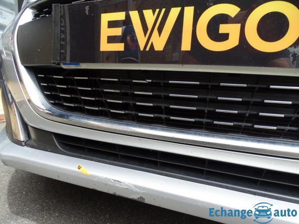 Peugeot 208 1.6 BLUEHDI 100 Ch ALLURE