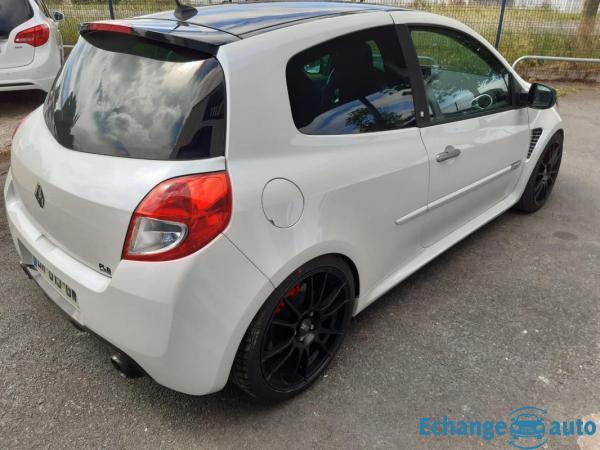 Renault Clio III 3 PORTES PHASE 2 RS 2.0 i 201 CH 20TH ANNIVERSAIRE - GARANTIE 6 MOIS
