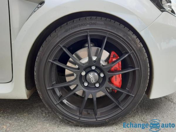 Renault Clio III 3 PORTES PHASE 2 RS 2.0 i 201 CH 20TH ANNIVERSAIRE - GARANTIE 6 MOIS