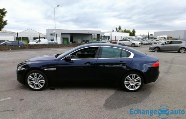 Jaguar XE 2.0D 180 AWD BVA R-Sport (4p.)