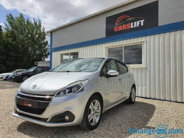 Peugeot 208 1.2 PURETECH 82 STYLE GARANTIE 6 MOIS