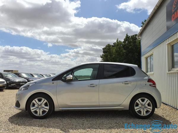Peugeot 208 1.2 PURETECH 82 STYLE GARANTIE 6 MOIS