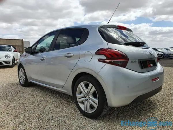 Peugeot 208 1.2 PURETECH 82 STYLE GARANTIE 6 MOIS