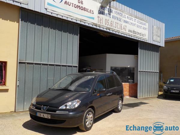 PEUGEOT 807 807 2.2 16V SV Pullman