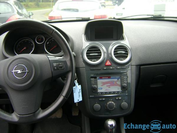 Opel Corsa B 14I 100 CV COSMO 3 PORTES BOITE AUTO