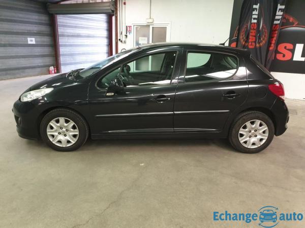Peugeot 207 1.6 L HDI 16V FAP BLUE LION 112CV