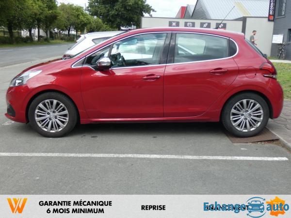 Peugeot 208 1.2 THP Puretech 12V EAT6 S&S 110 cv + GPS